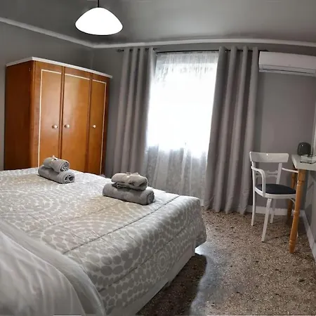 Meteora Mosaico House